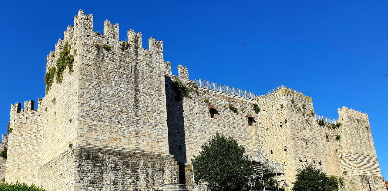 Castle Rooms براتو المظهر الخارجي الصورة